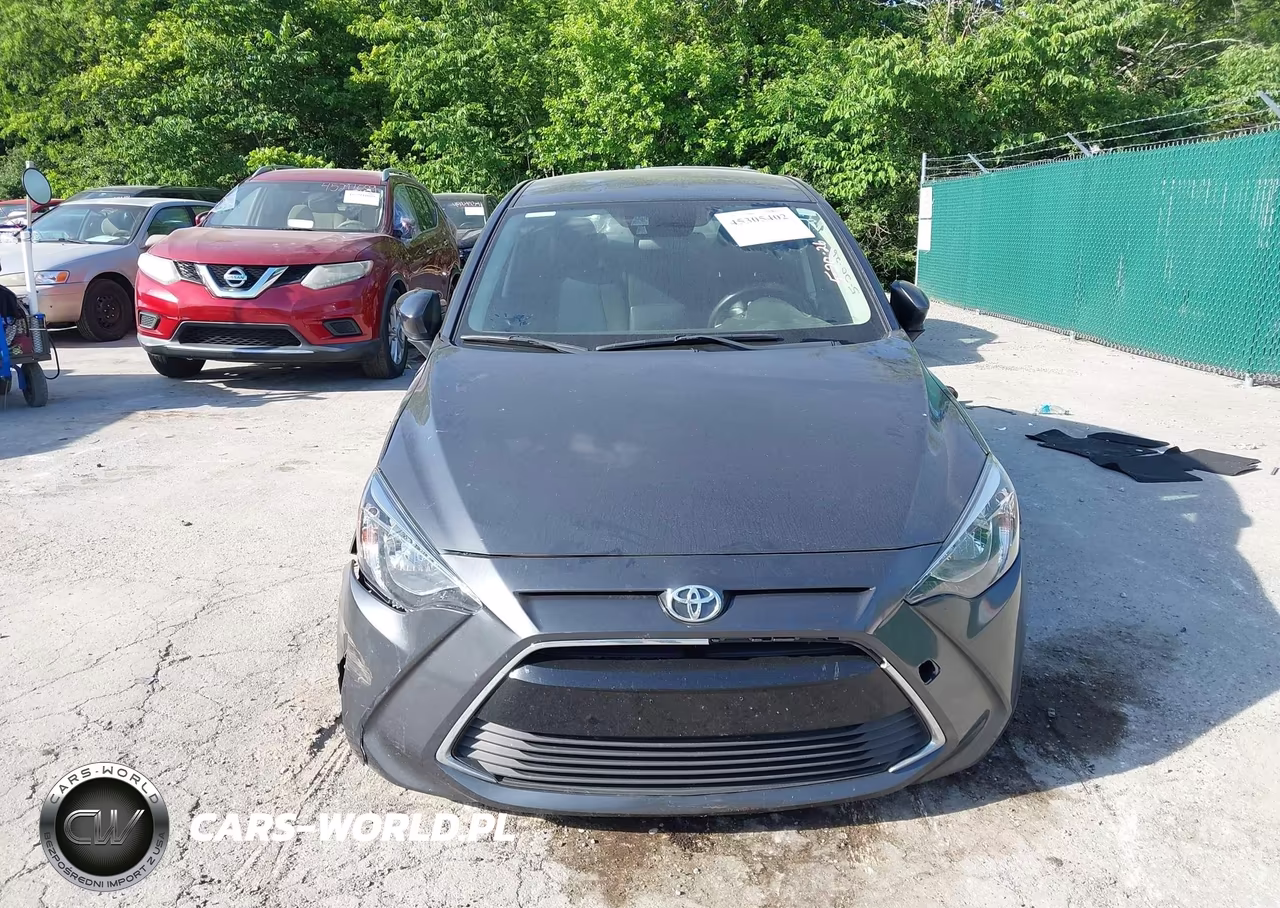2018 Toyota Yaris Ia VIN:3MYDLBYV5JY326535 - 12