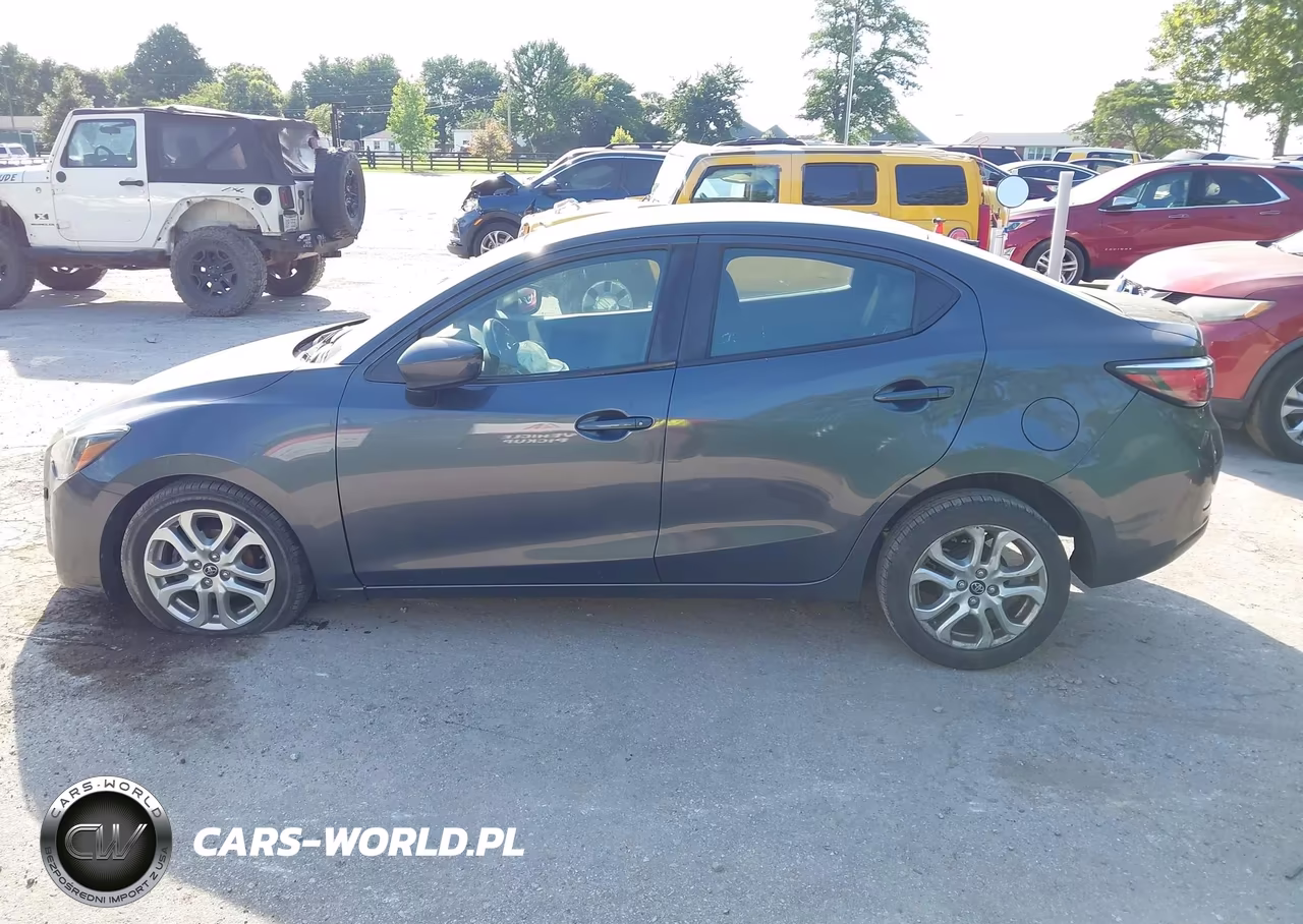 2018 Toyota Yaris Ia VIN:3MYDLBYV5JY326535 - 14