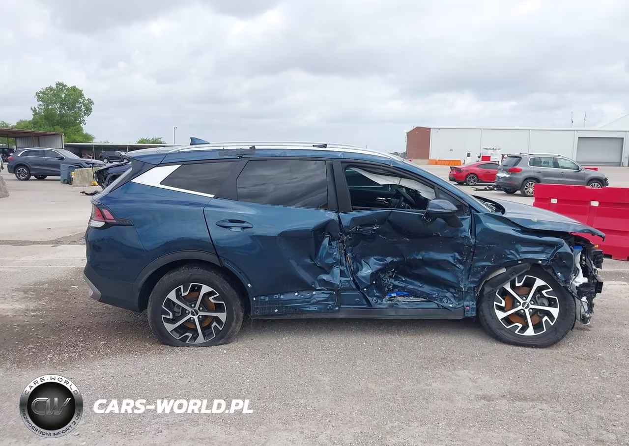 2025 Kia Sportage Hybrid Ex VIN:KNDPVCDG6S7216891 - 13