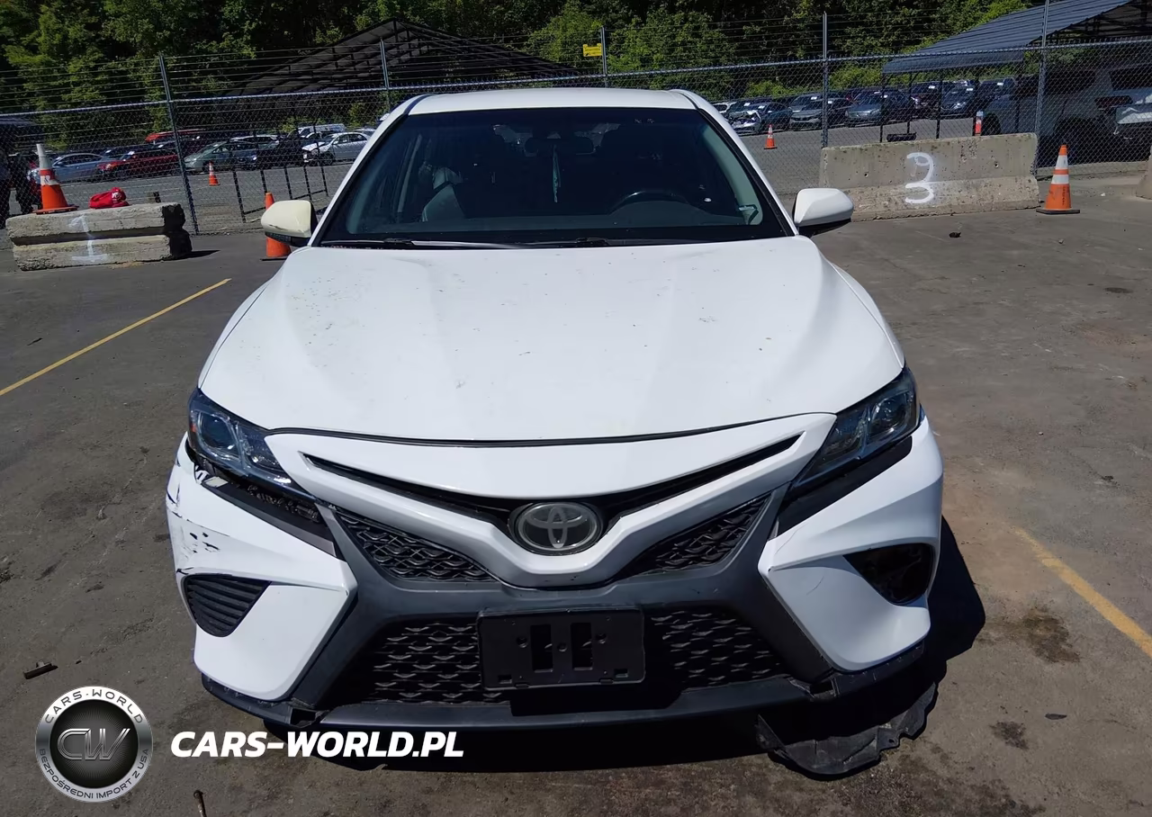 2018 Toyota Camry Se VIN:4T1B11HK1JU554249 - 12