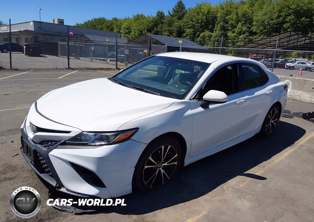 2018 Toyota Camry Se VIN:4T1B11HK1JU554249 - 2