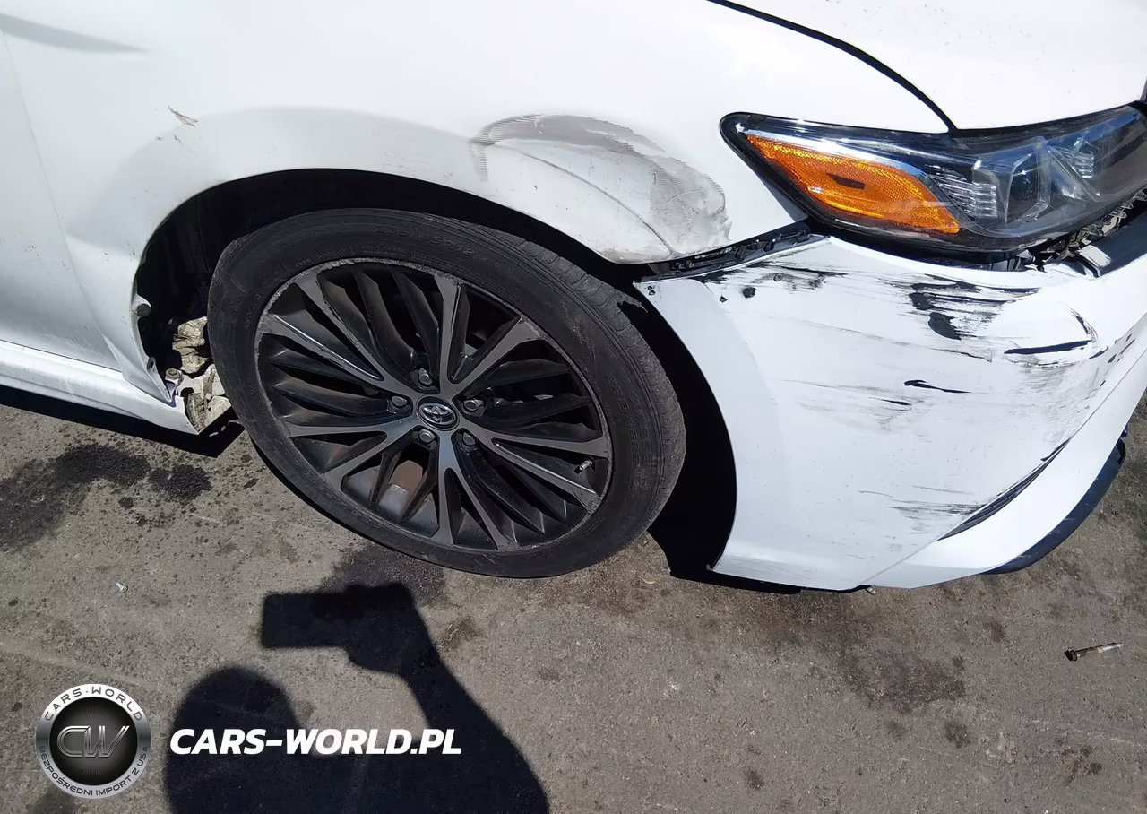 2018 Toyota Camry Se VIN:4T1B11HK1JU554249 - 6