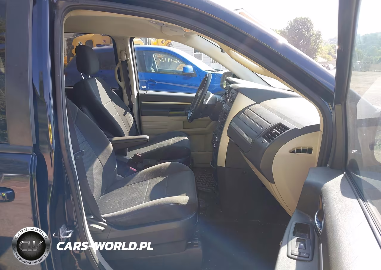 2010 Dodge Grand Caravan Hero VIN:2D4RN3D14AR488912 - 5
