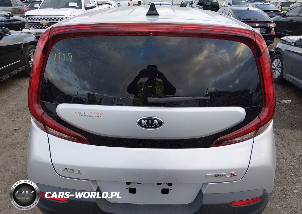 2021 Kia Soul S VIN:KNDJ23AU0M7794979 - 16