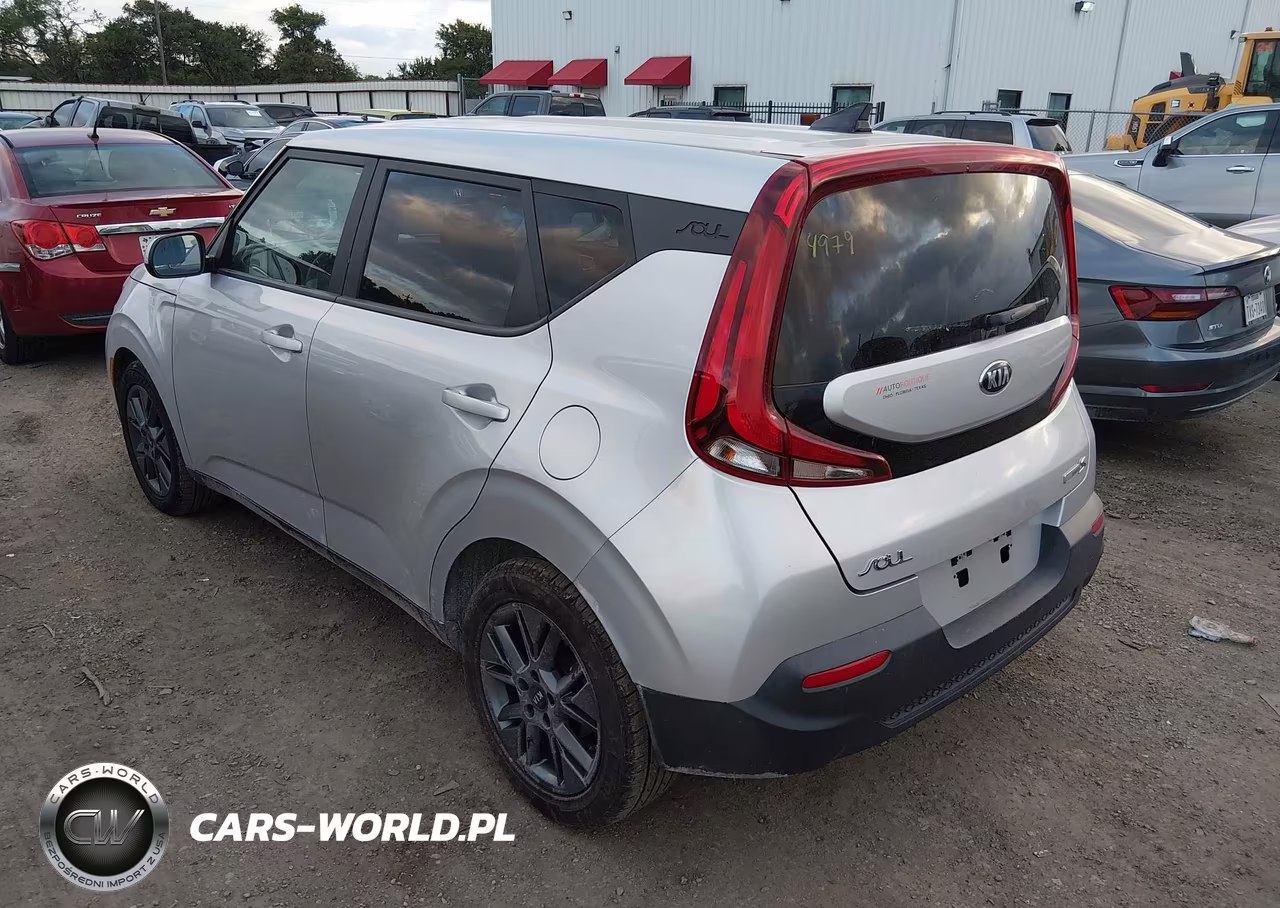 2021 Kia Soul S VIN:KNDJ23AU0M7794979 - 3