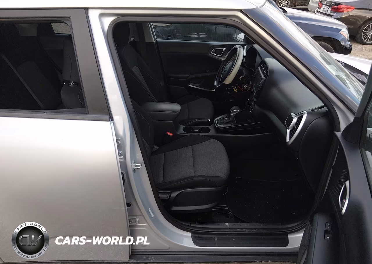 2021 Kia Soul S VIN:KNDJ23AU0M7794979 - 5