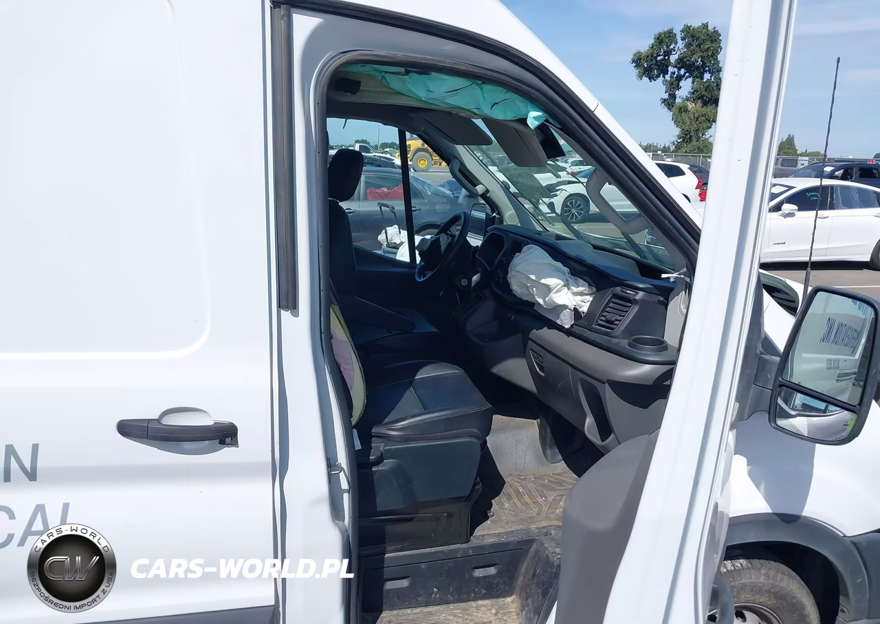 2023 Ford Transit-250 VIN:1FTBR1C89PKB21341 - 5