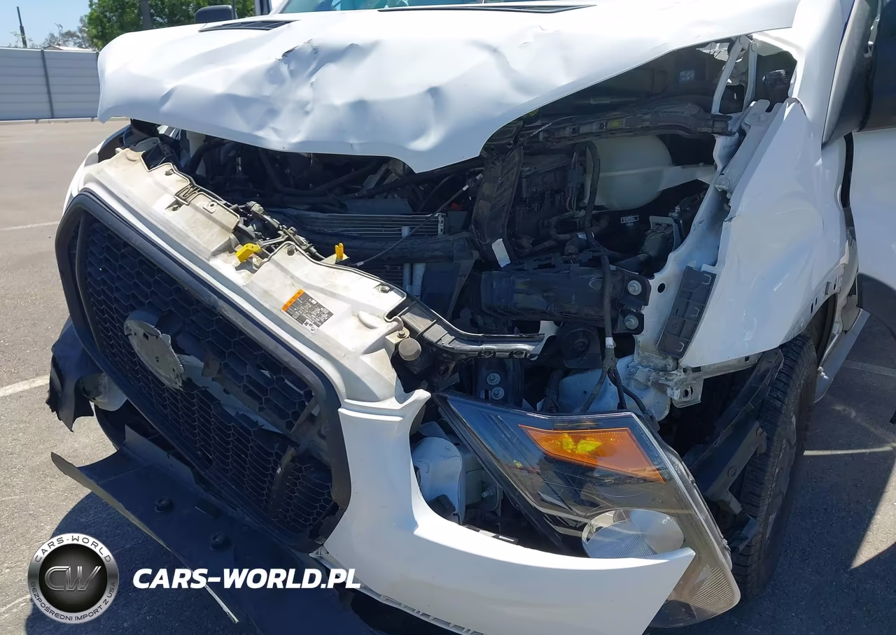 2023 Ford Transit-250 VIN:1FTBR1C89PKB21341 - 6