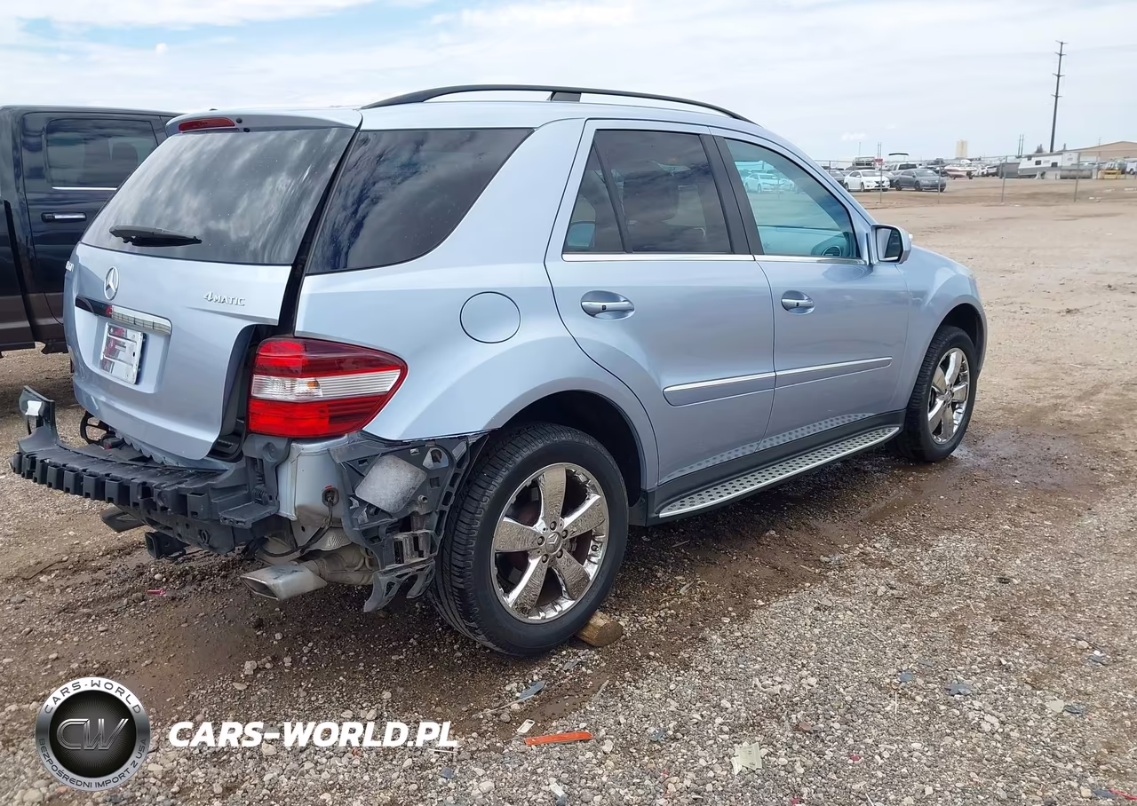 2010 Mercedes-Benz Ml 350 4Matic VIN:4JGBB8GB6AA572027 - 4