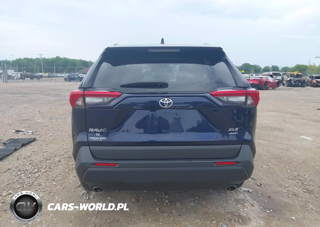 2024 Toyota Rav4 Xle VIN:2T3P1RFV8RW429494 - 17