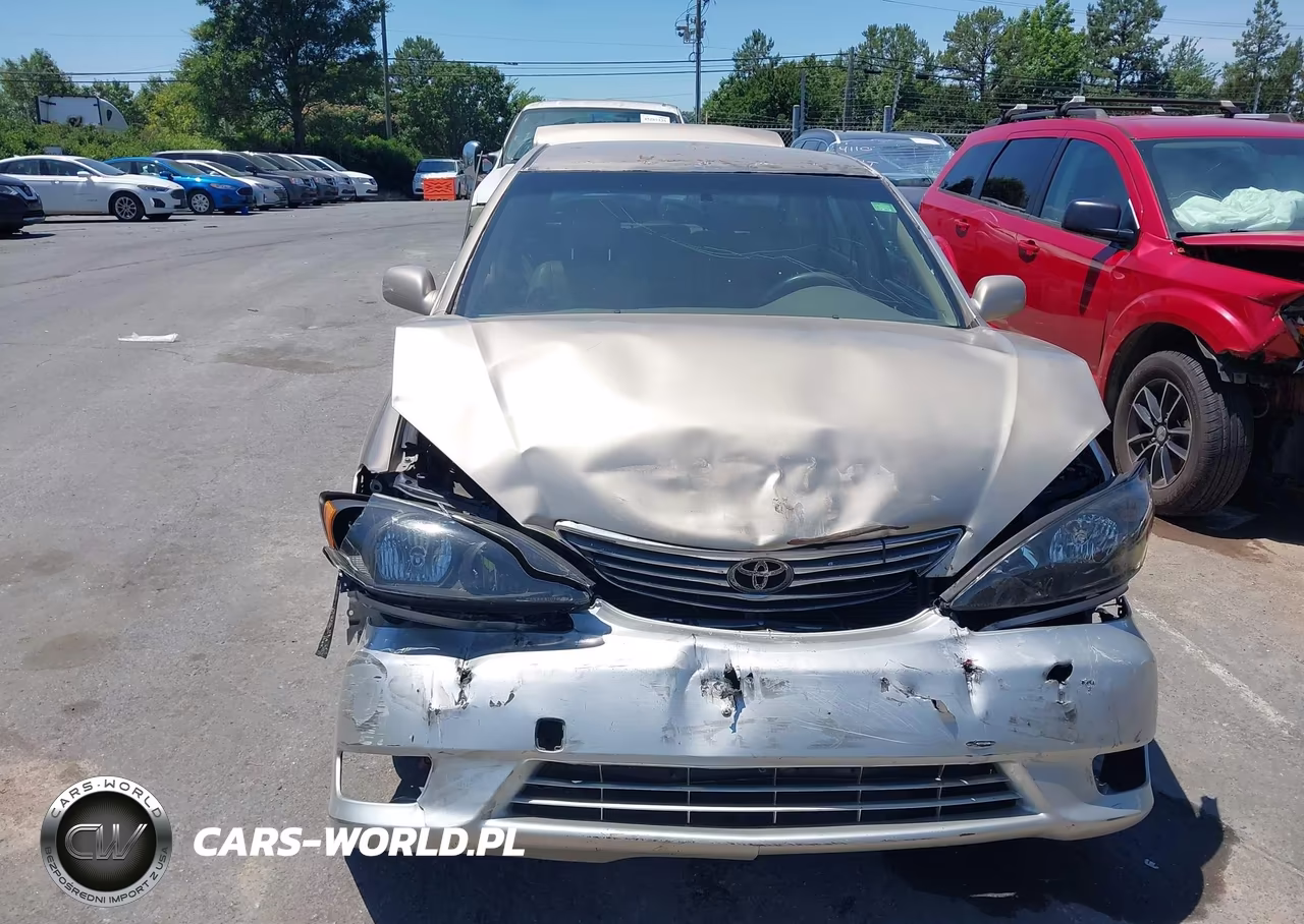 2003 Toyota Camry Le VIN:4T1BE32K53U153329 - 11