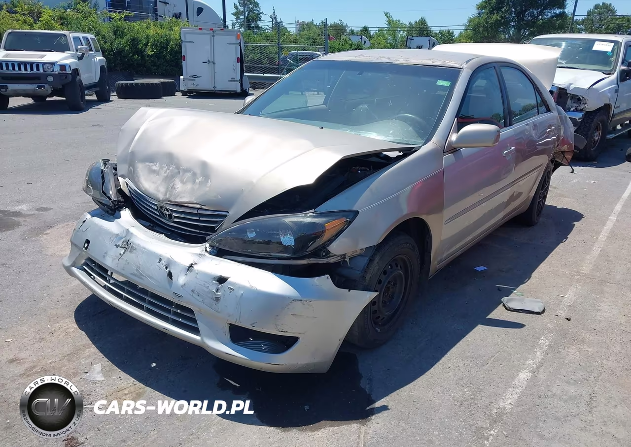 2003 Toyota Camry Le VIN:4T1BE32K53U153329 - 2