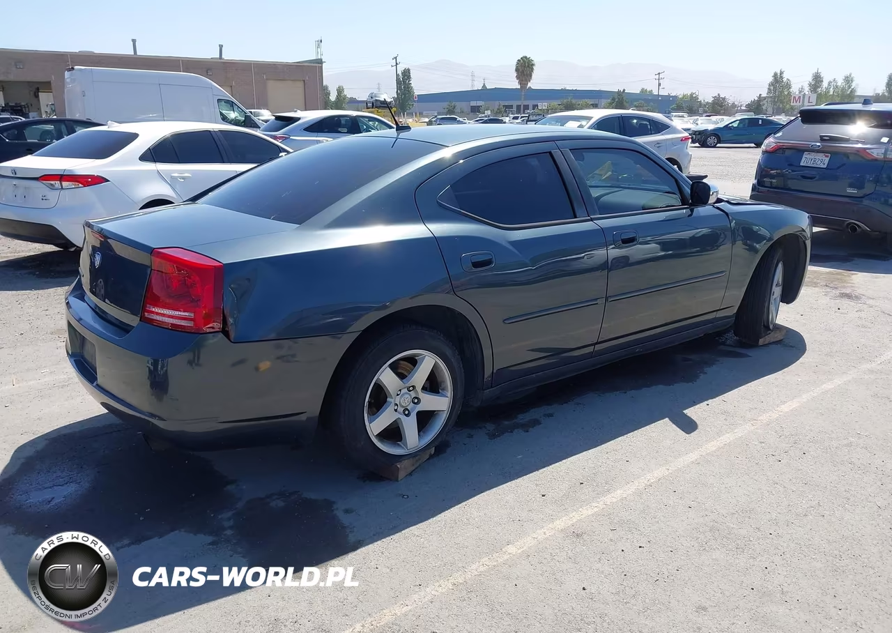 2008 Dodge Charger VIN:2B3KA43GX8H208840 - 4