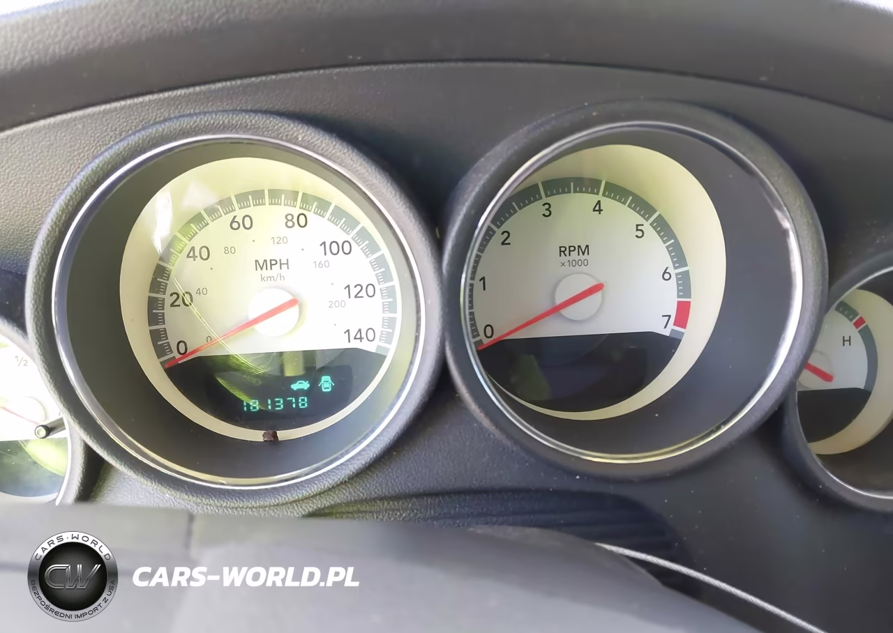 2008 Dodge Charger VIN:2B3KA43GX8H208840 - 7