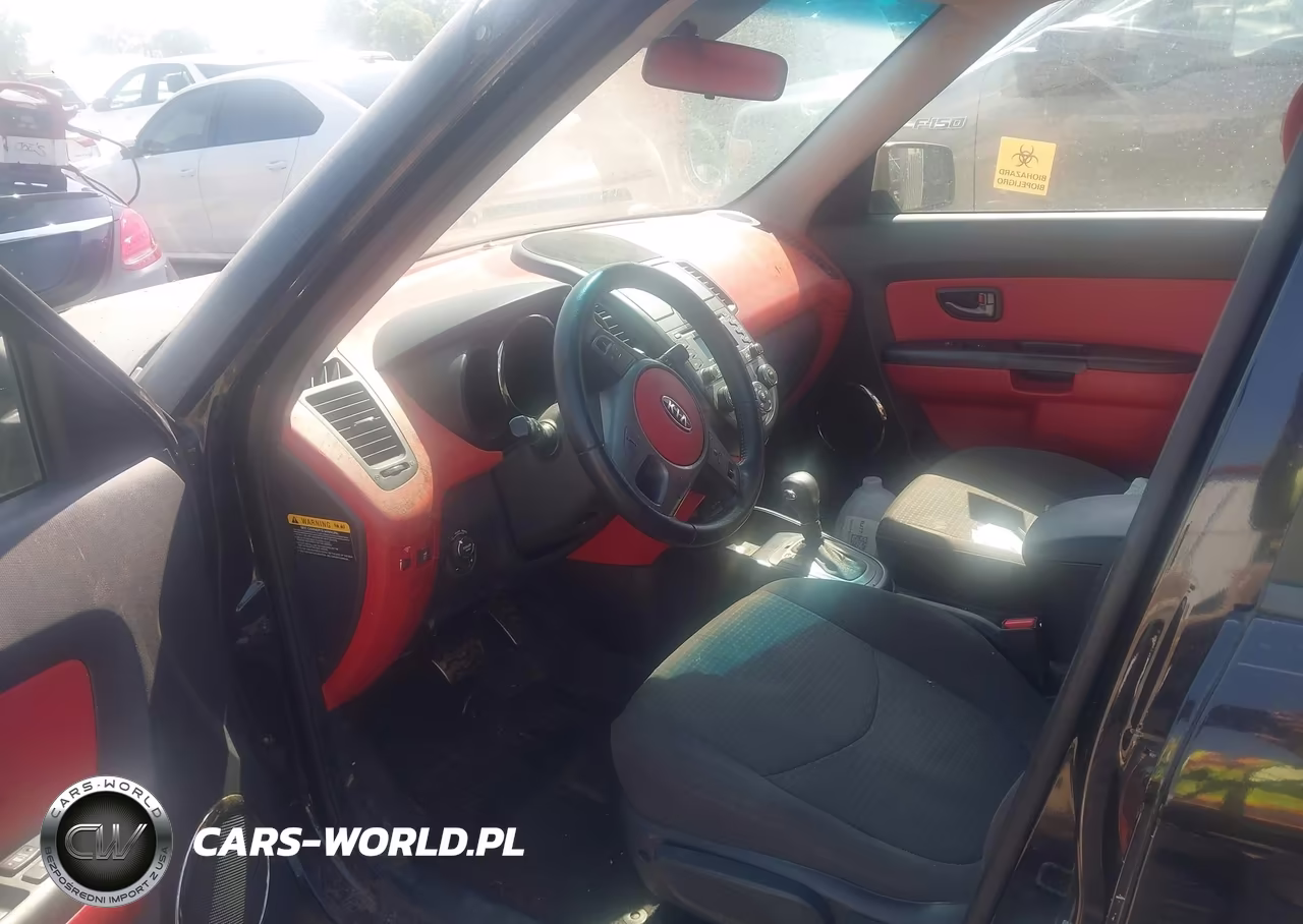 2011 Kia Soul Sport VIN:KNDJT2A2XB7214060 - 5