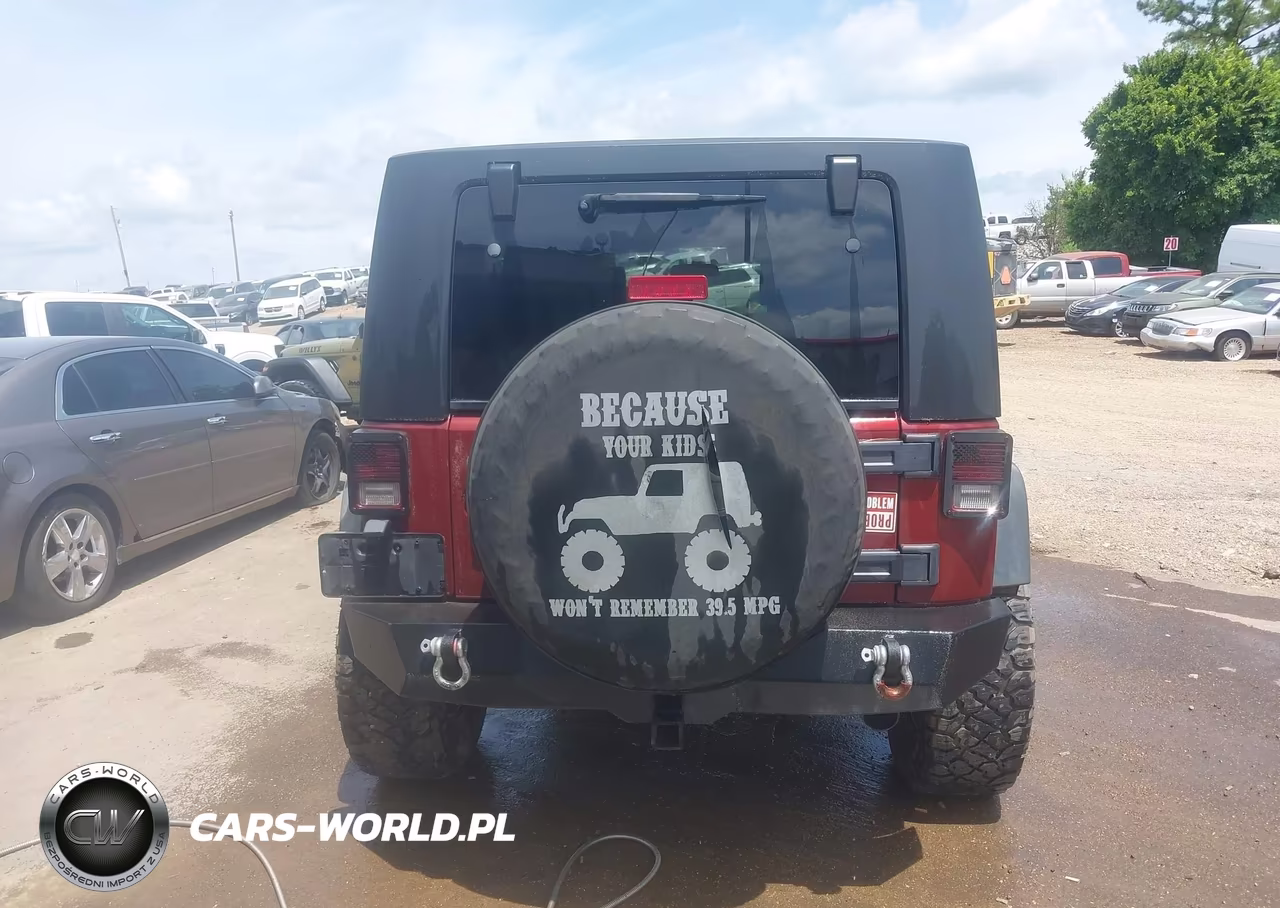2008 Jeep Wrangler Unlimited X VIN:1J4GA39108L585286 - 17