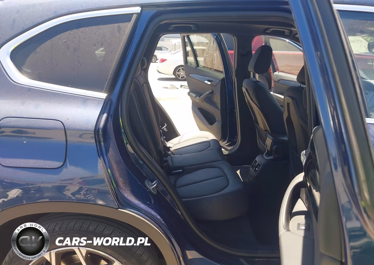 2021 BMW X1 xDrive28I VIN:WBXJG9C09M5T06674 - 8