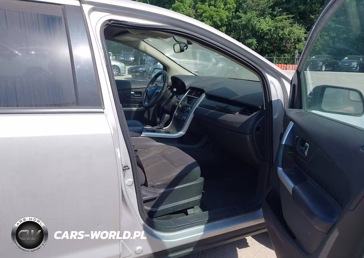 2012 Ford Edge Se VIN:2FMDK4GC6CBA34445 - 5