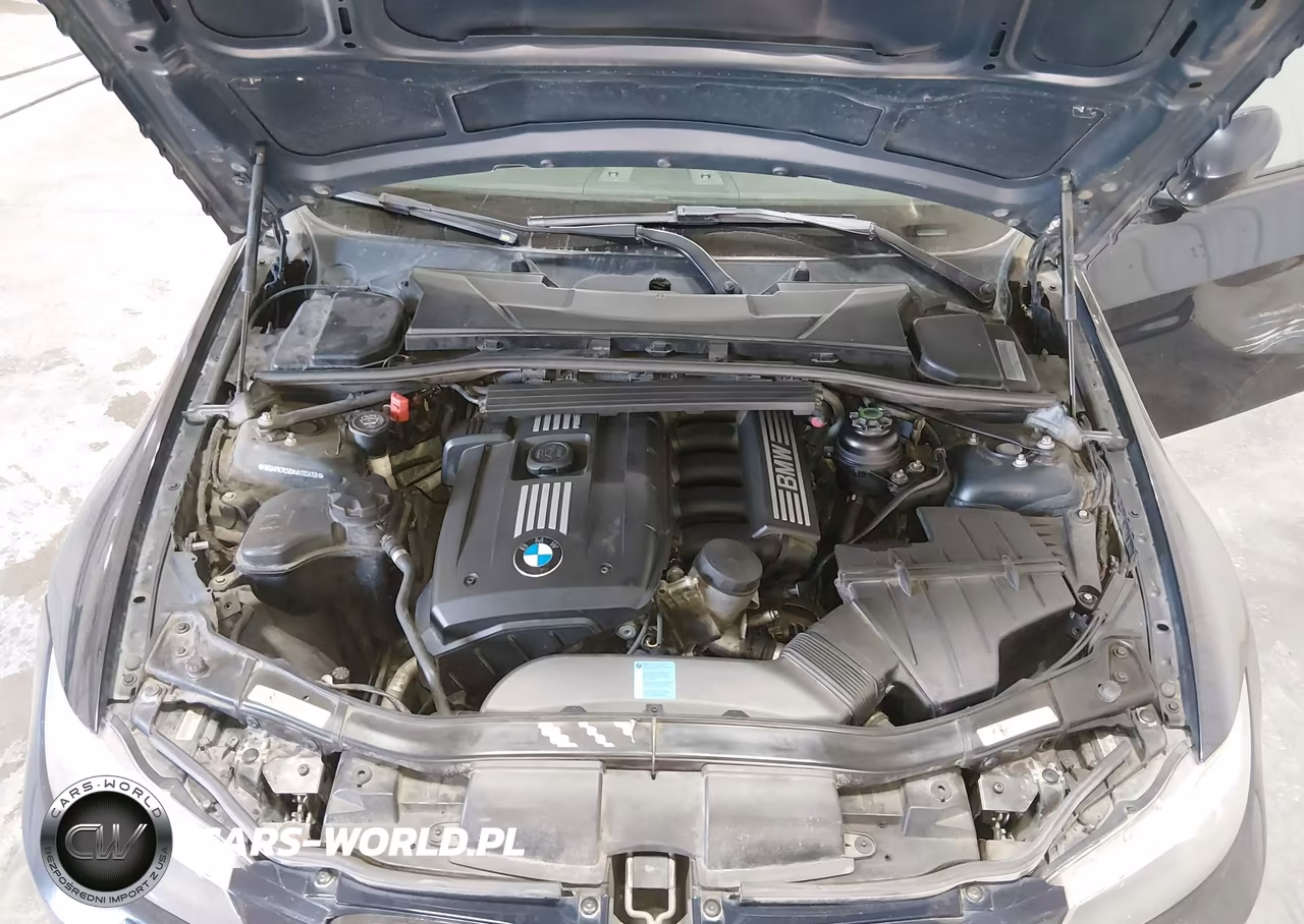 2010 BMW 328I xDrive VIN:WBAPK7C50AA460468 - 10