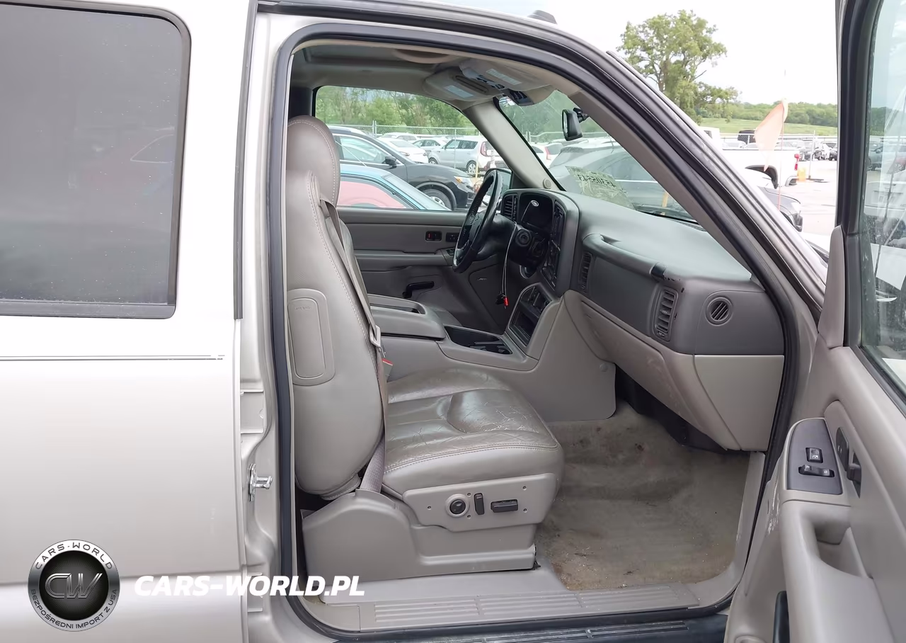 2005 Chevrolet Tahoe Z71 VIN:1GNEK13T55R164124 - 5