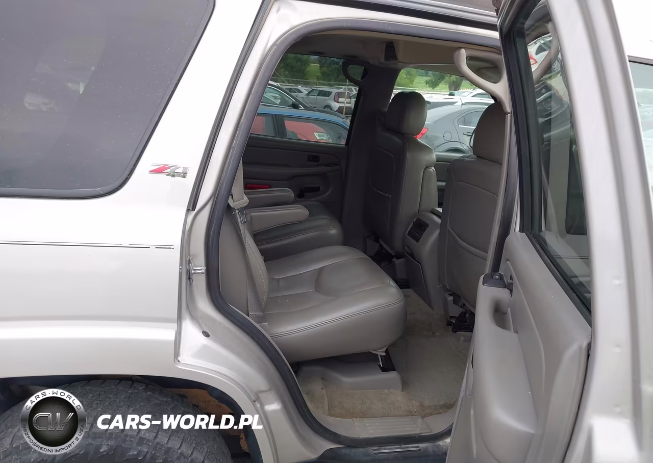 2005 Chevrolet Tahoe Z71 VIN:1GNEK13T55R164124 - 8