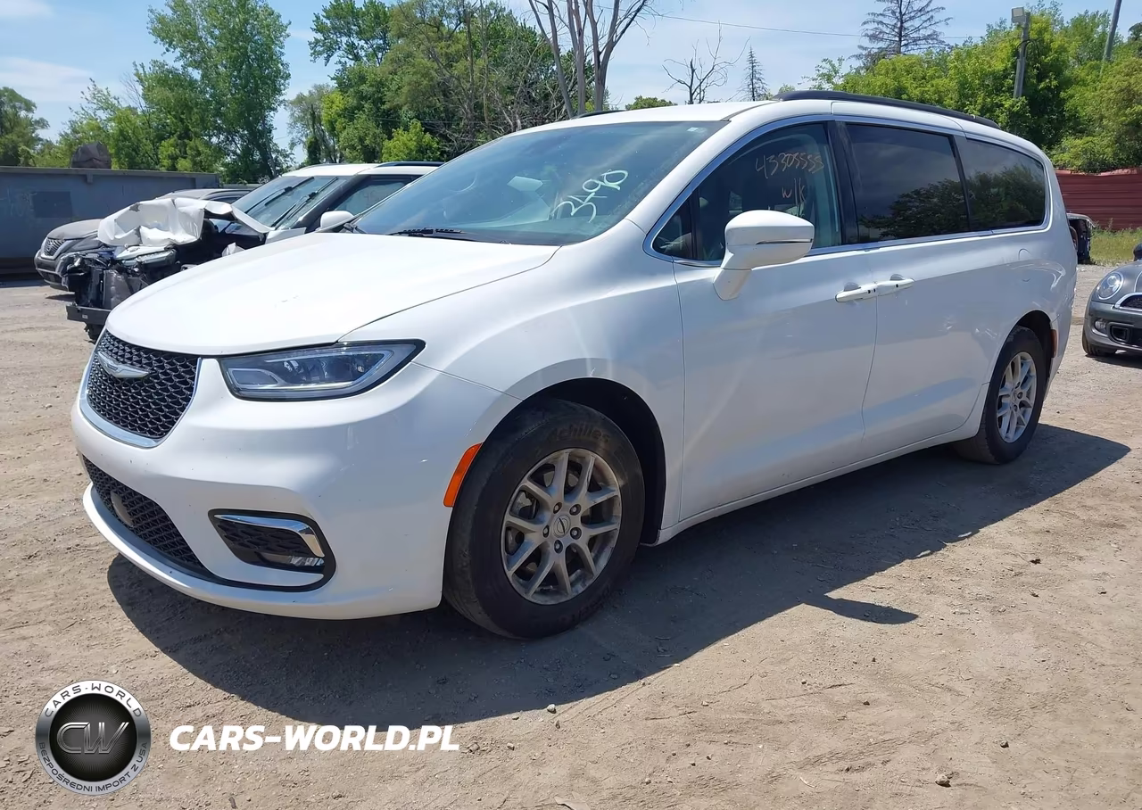 2022 Chrysler Pacifica Touring L VIN:2C4RC1BG0NR223490 - 2