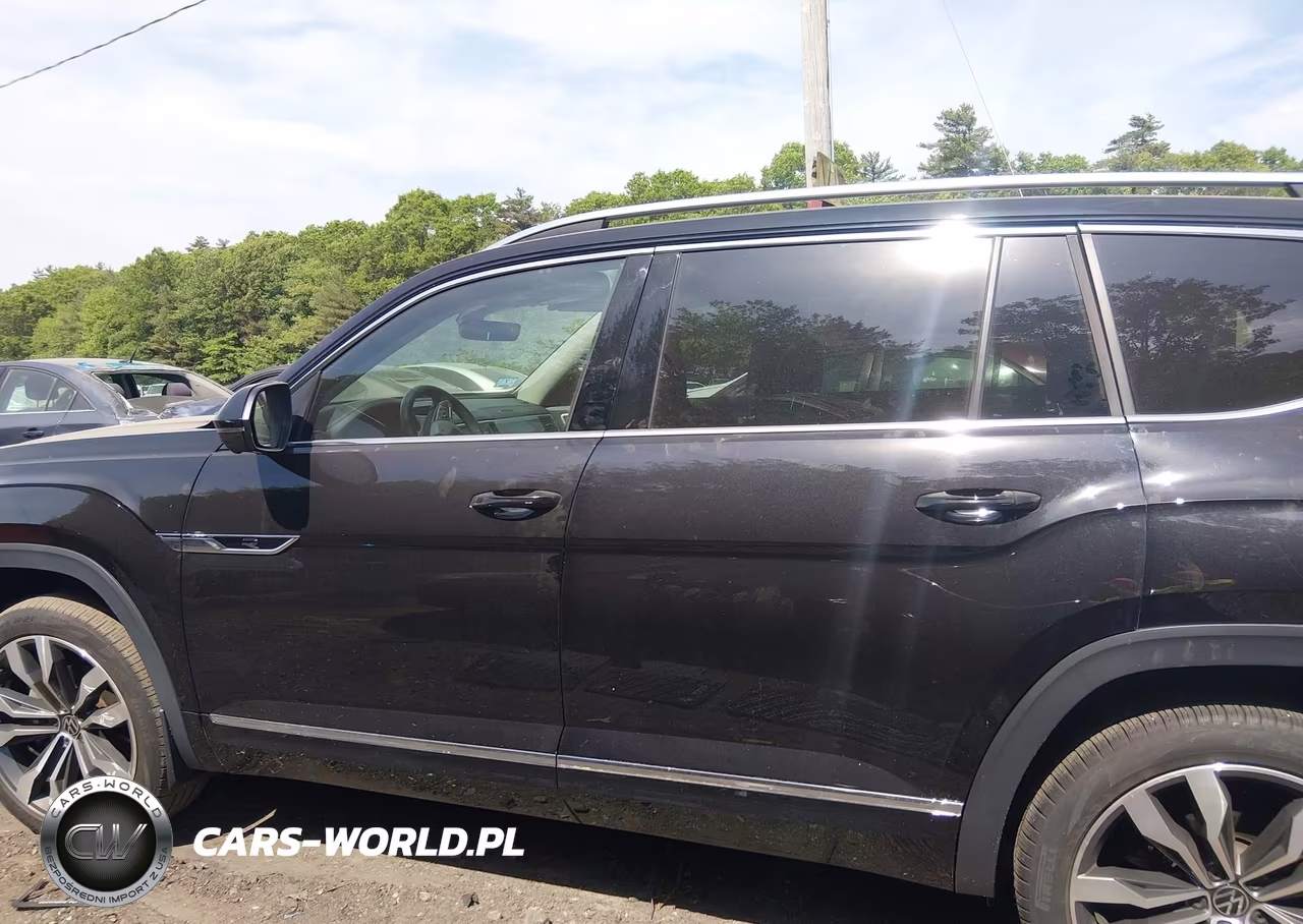 2023 Volkswagen Atlas 3.6L V6 Sel Premium R-Line VIN:1V2FR2CA7PC557415 - 14