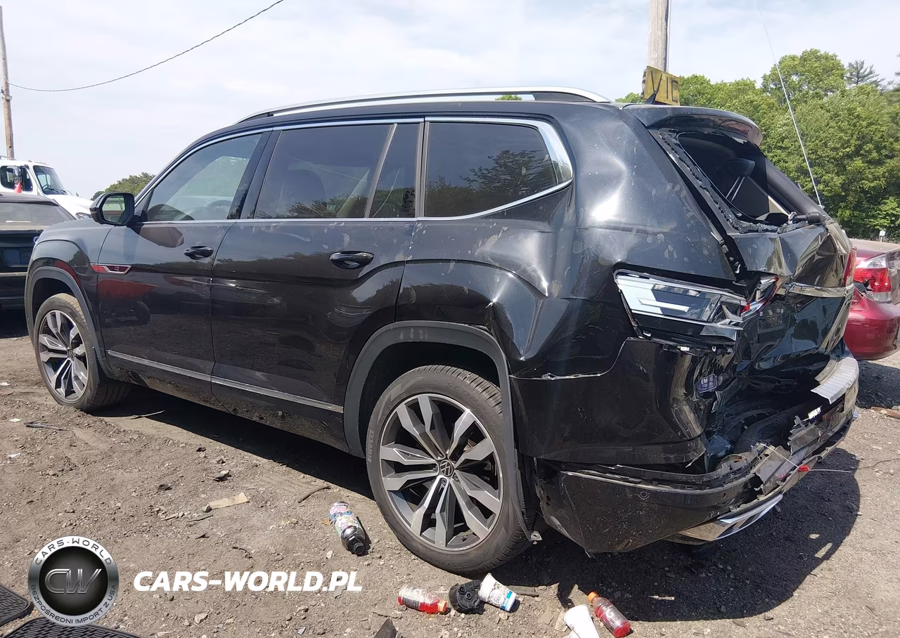 2023 Volkswagen Atlas 3.6L V6 Sel Premium R-Line VIN:1V2FR2CA7PC557415 - 3