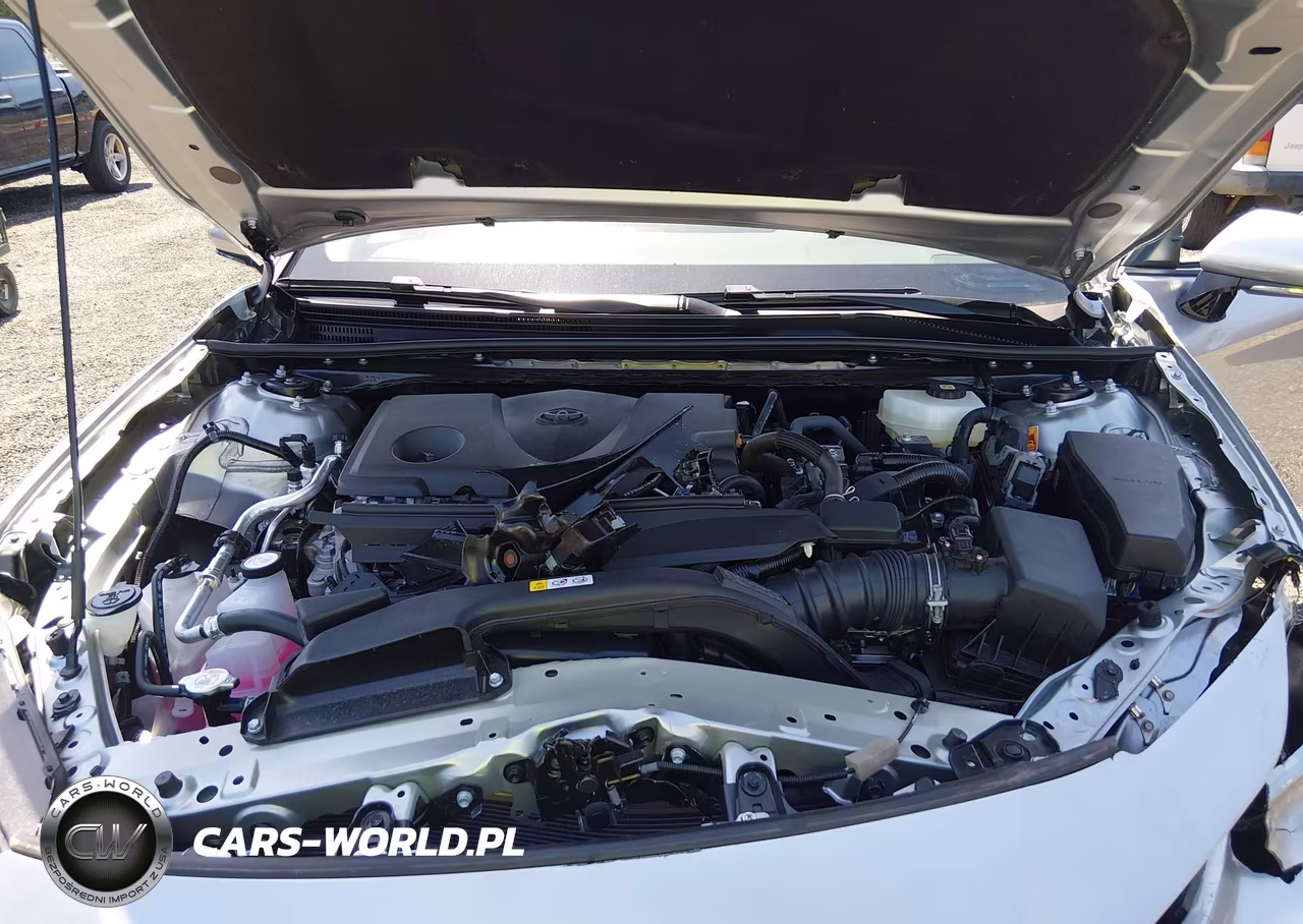 2026 Toyota Camry Le VIN:4T1DAACK4TU237133 - 10
