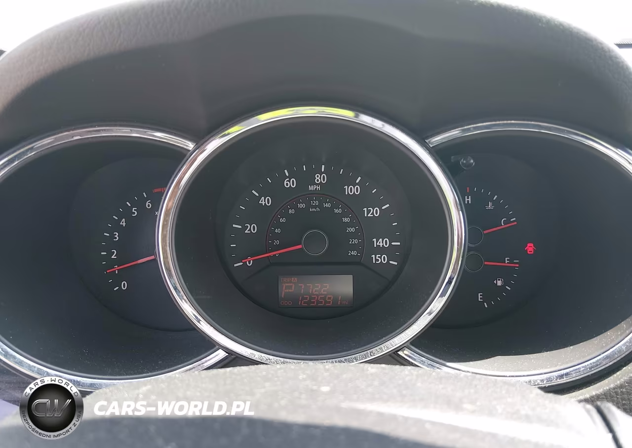 2011 Kia Sorento Lx VIN:5XYKT3A15BG082944 - 7