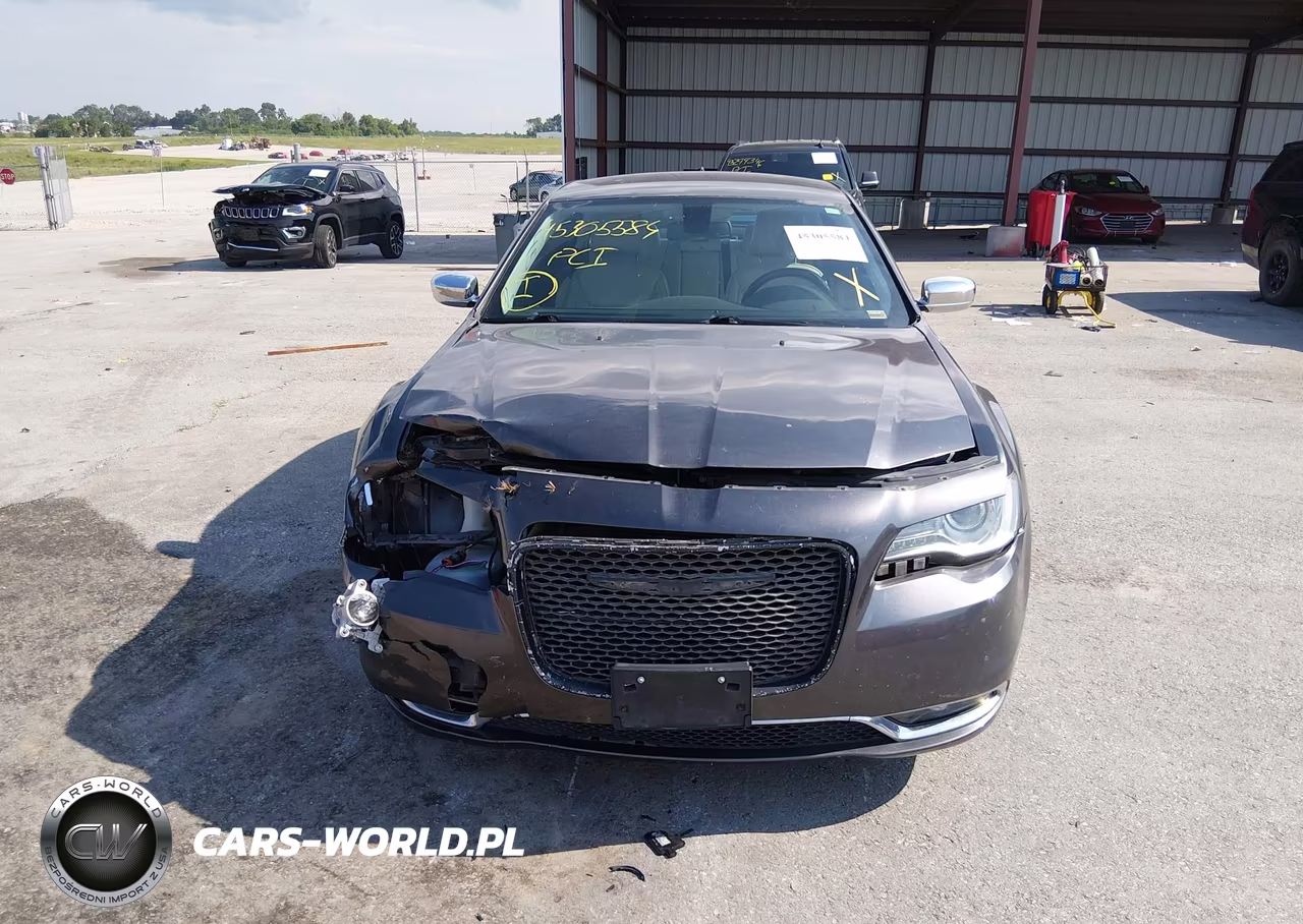 2018 Chrysler 300 Limited Awd VIN:2C3CCAKG4JH137741 - 12