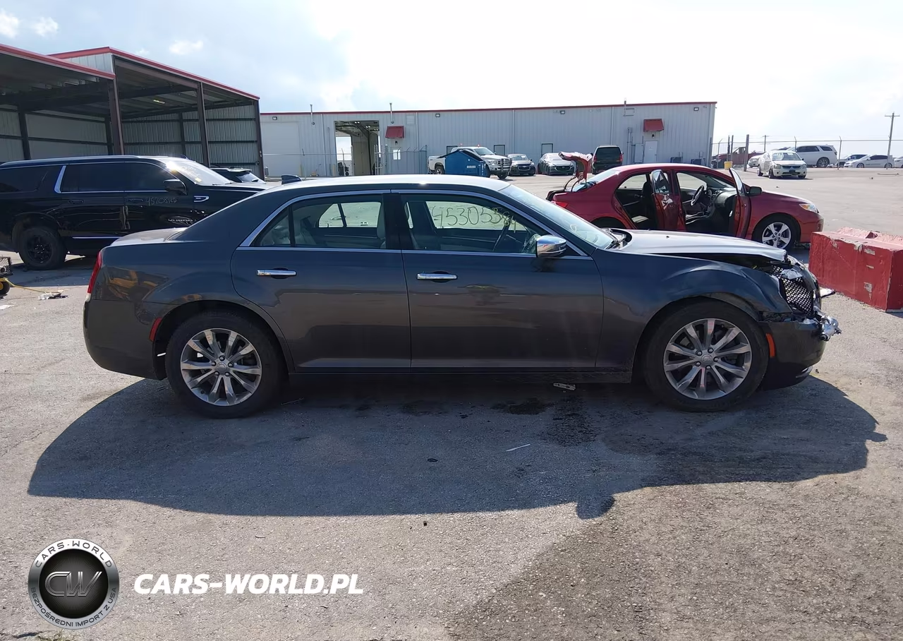 2018 Chrysler 300 Limited Awd VIN:2C3CCAKG4JH137741 - 13