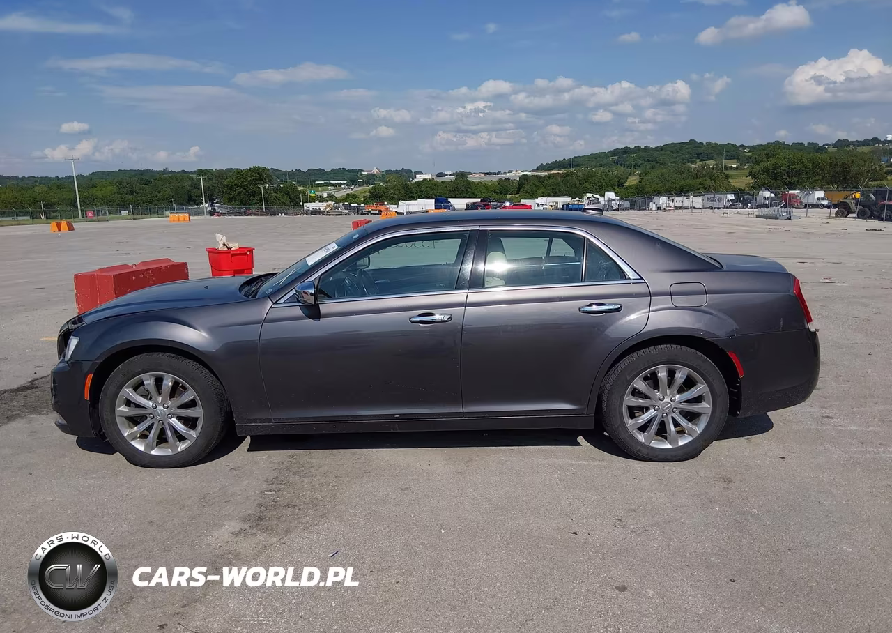 2018 Chrysler 300 Limited Awd VIN:2C3CCAKG4JH137741 - 14