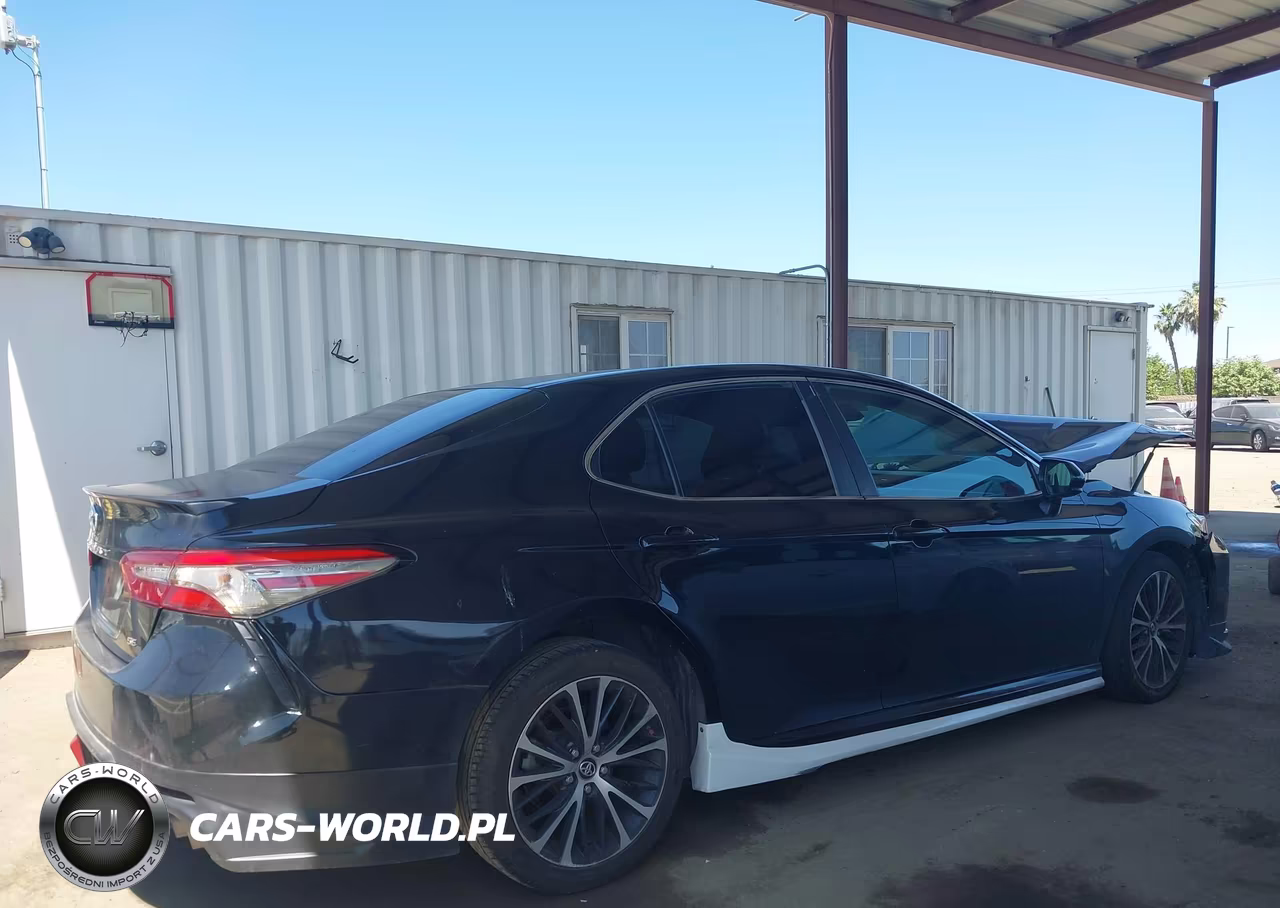 2018 Toyota Camry Se VIN:4T1B11HK0JU671725 - 13