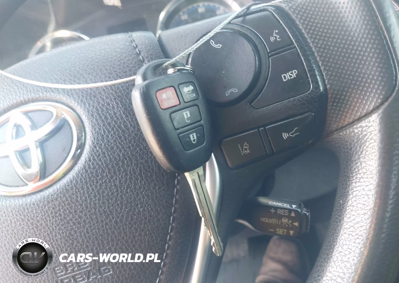 2017 Toyota Corolla Le VIN:5YFBURHE0HP622911 - 11