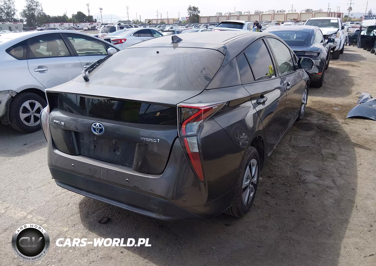 2018 Toyota Prius Two VIN:JTDKBRFU3J3065216 - 4