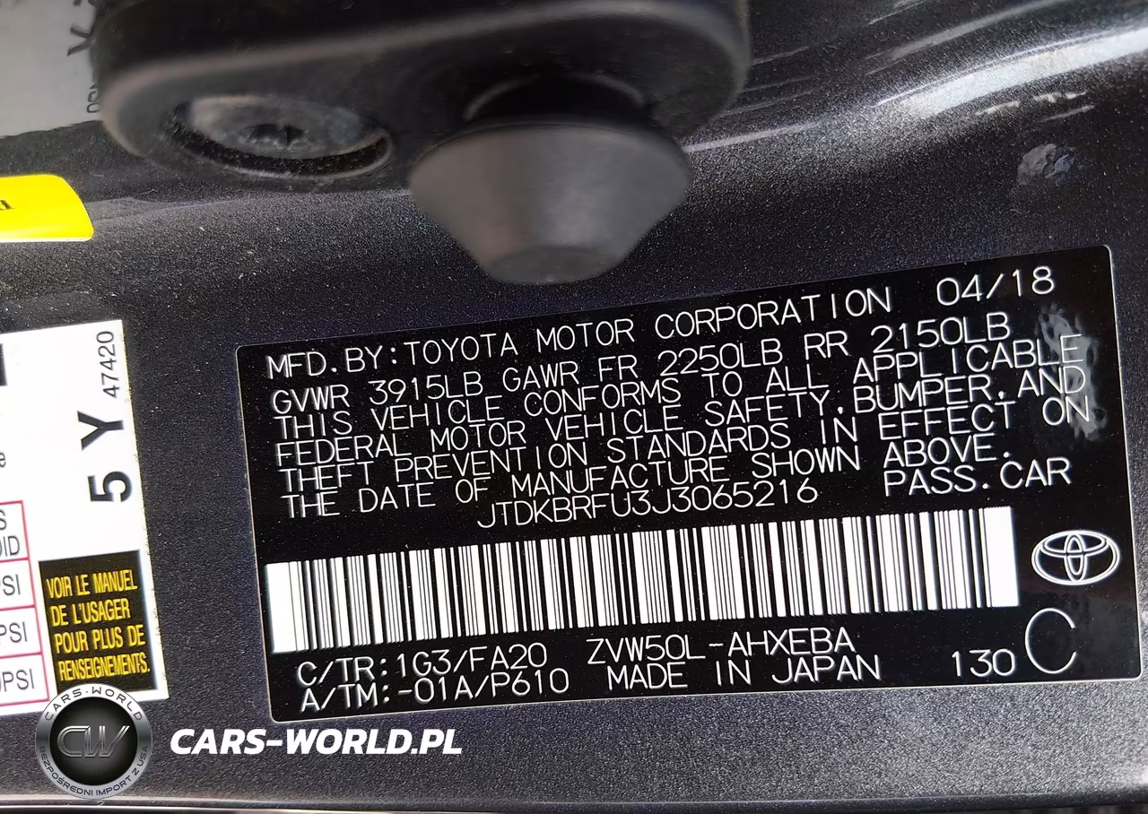 2018 Toyota Prius Two VIN:JTDKBRFU3J3065216 - 9