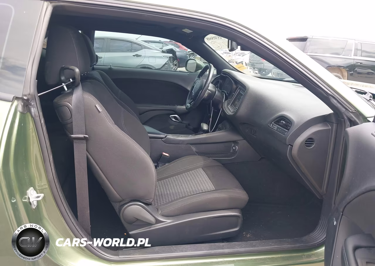 2023 Dodge Challenger Sxt VIN:2C3CDZAG8PH512519 - 5
