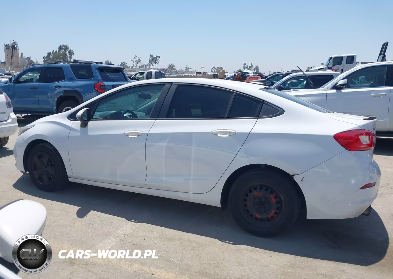 2017 Chevrolet Cruze Ls Auto VIN:1G1BC5SM1H7153172 - 14