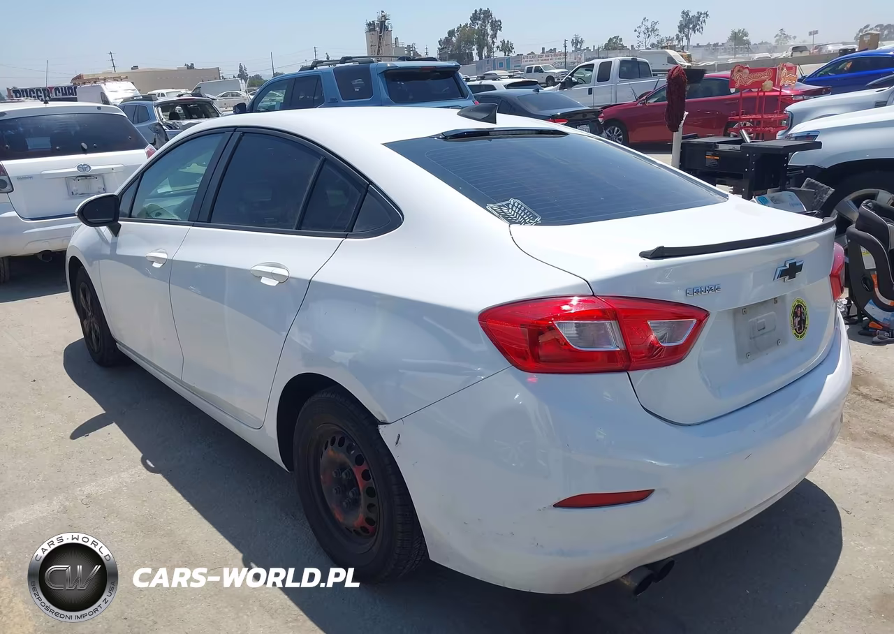 2017 Chevrolet Cruze Ls Auto VIN:1G1BC5SM1H7153172 - 3