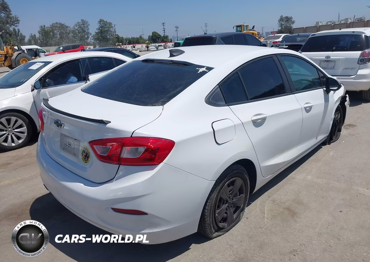 2017 Chevrolet Cruze Ls Auto VIN:1G1BC5SM1H7153172 - 4