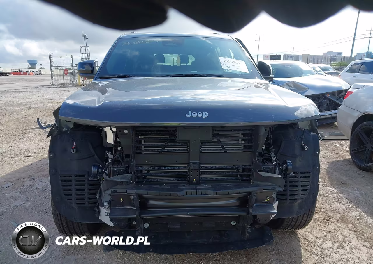 2025 Jeep Grand Cherokee L Laredo X 4X2 VIN:1C4RJJAG1S8726640 - 13