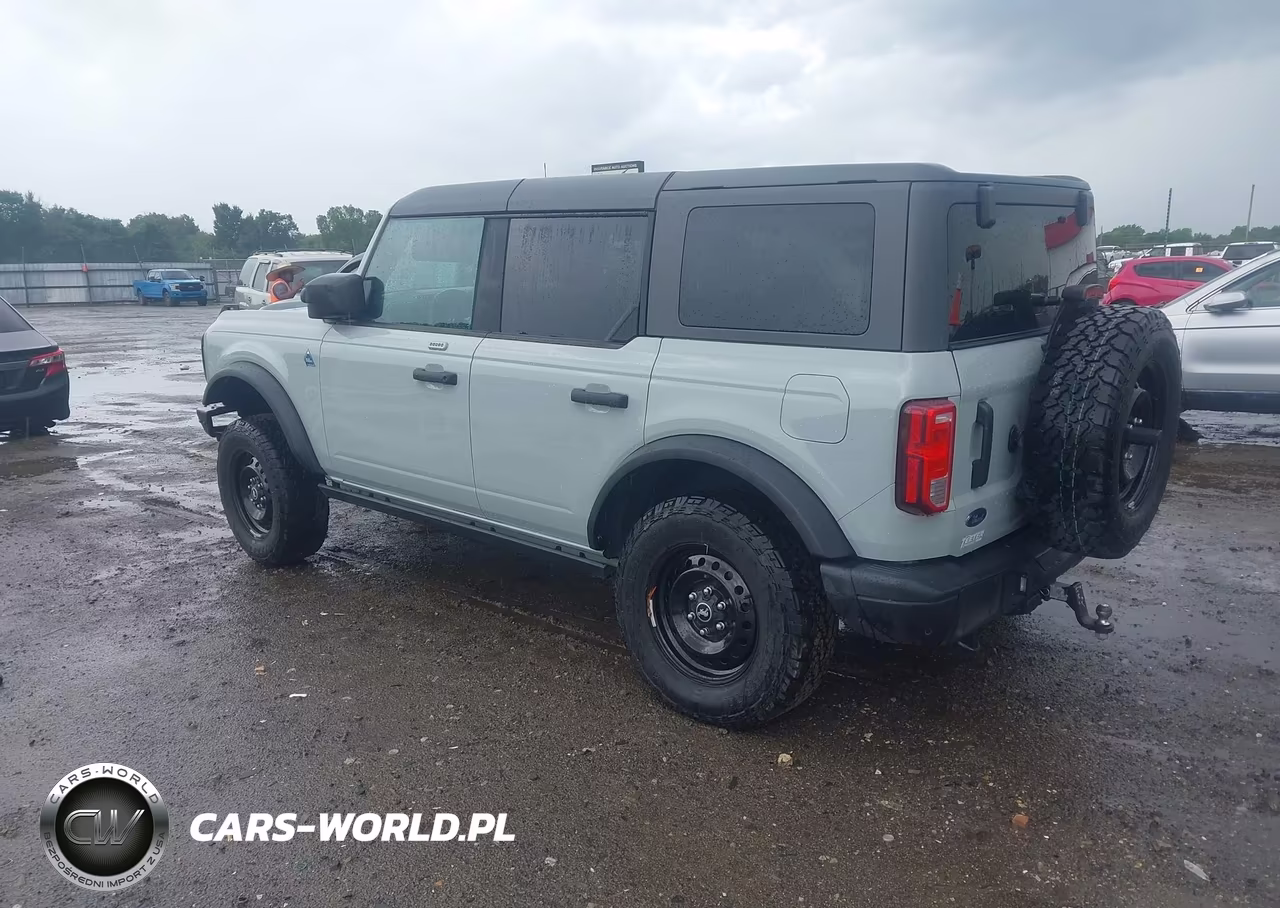 2023 Ford Bronco Black Diamond VIN:1FMDE5BH4PLA91202 - 3