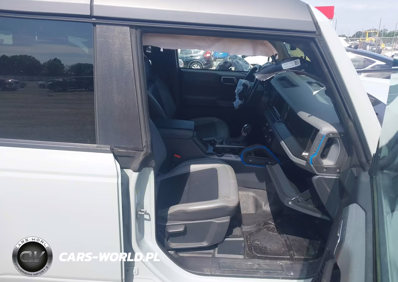 2023 Ford Bronco Black Diamond VIN:1FMDE5BH4PLA91202 - 5