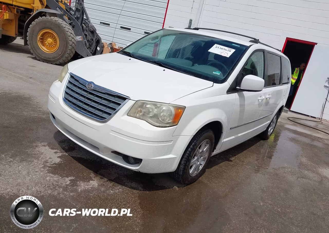 2010 Chrysler Town & Country Touring VIN:2A4RR5D12AR492755 - 2