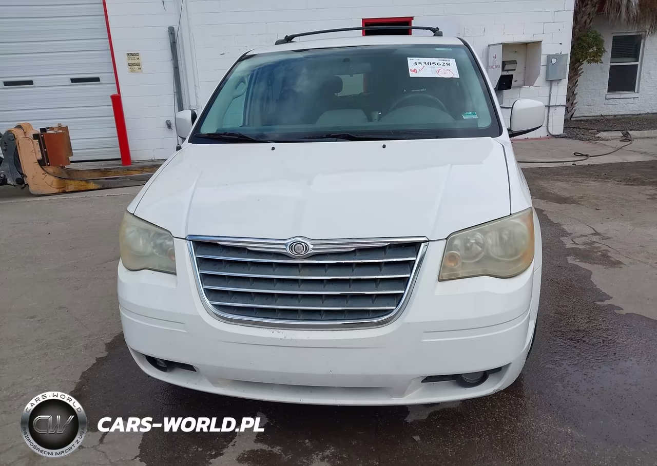 2010 Chrysler Town & Country Touring VIN:2A4RR5D12AR492755 - 6