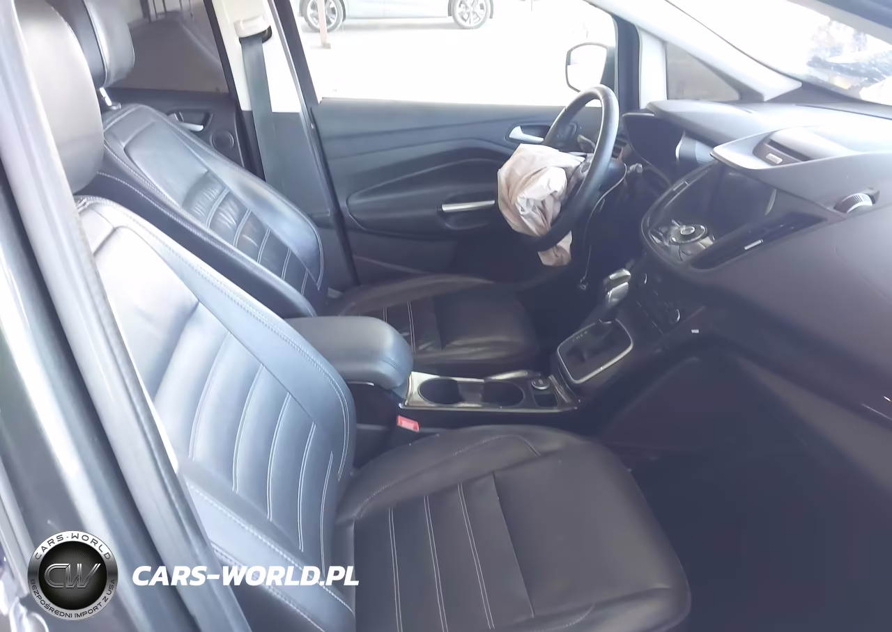 2017 Ford C-Max Hybrid Titanium VIN:1FADP5DUXHL115308 - 5
