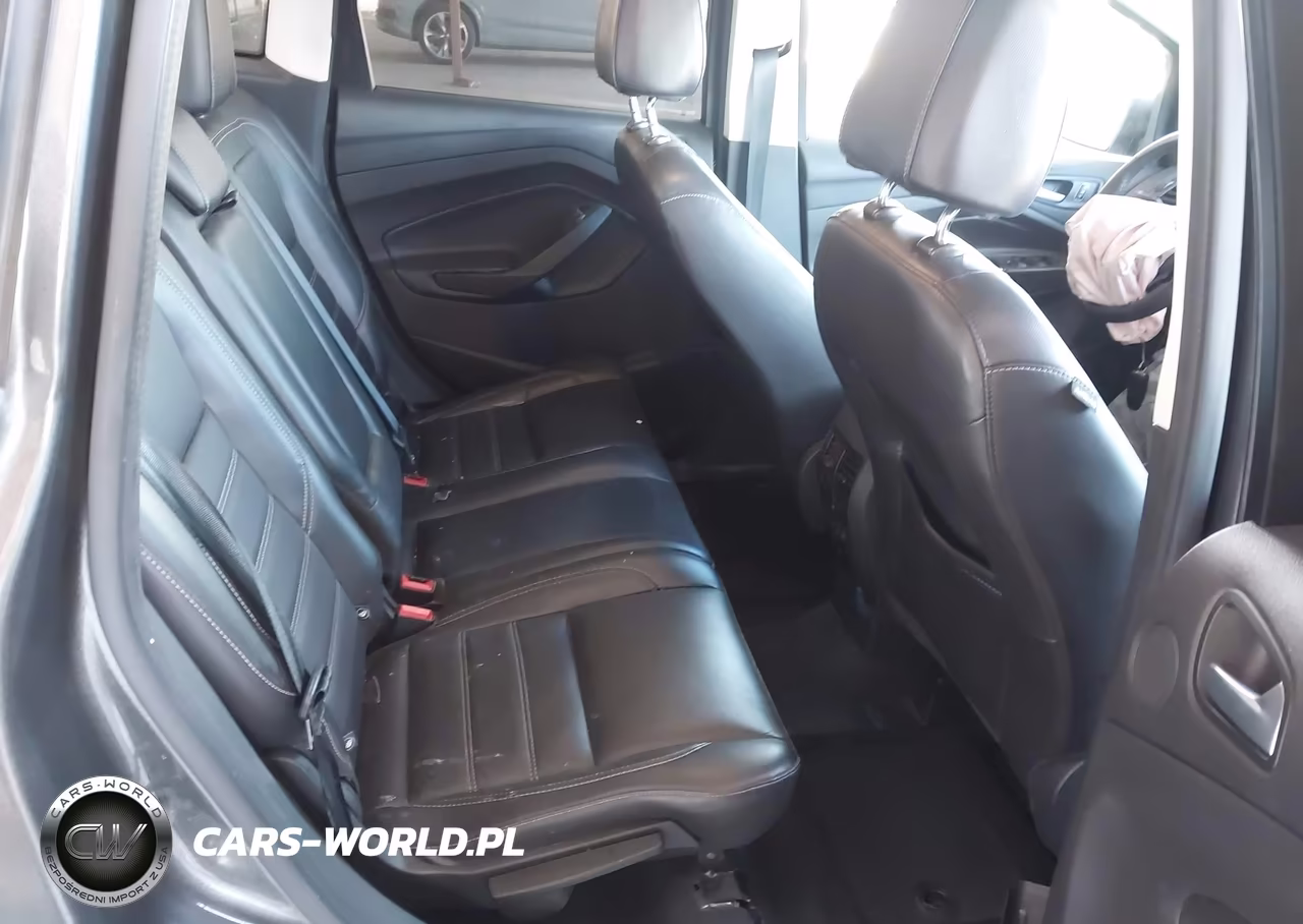 2017 Ford C-Max Hybrid Titanium VIN:1FADP5DUXHL115308 - 8