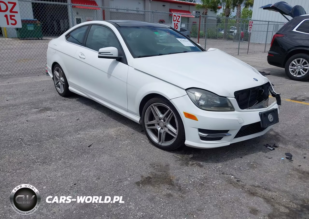2015 Mercedes-Benz C 250