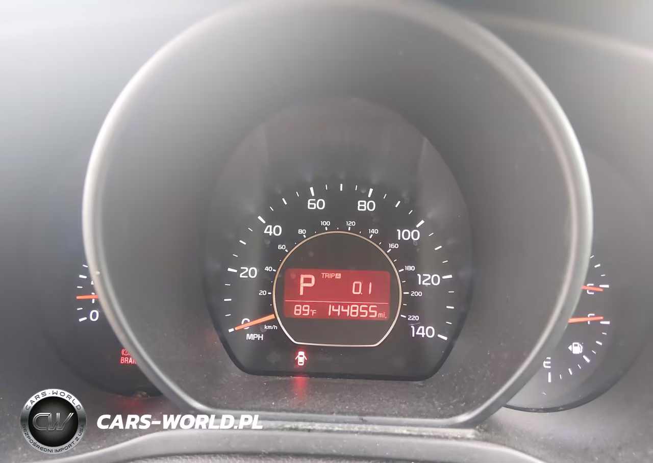 2015 Kia Soul + VIN:KNDJP3A5XF7767723 - 7